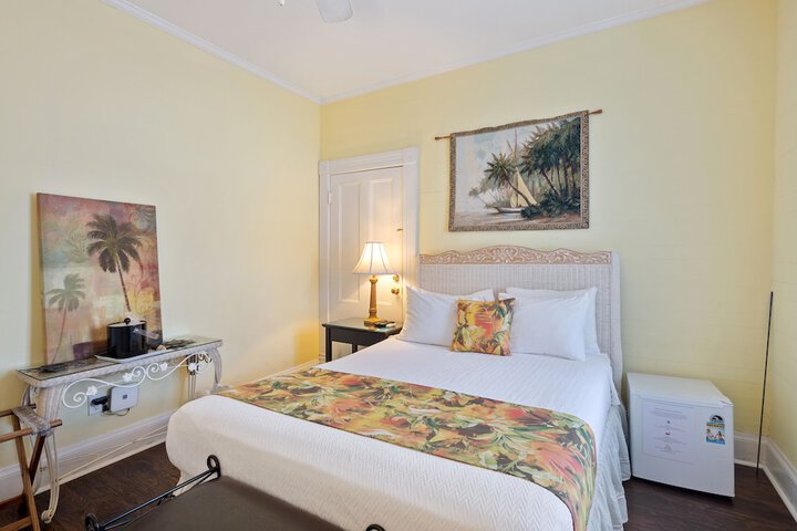 Room 20 of 61