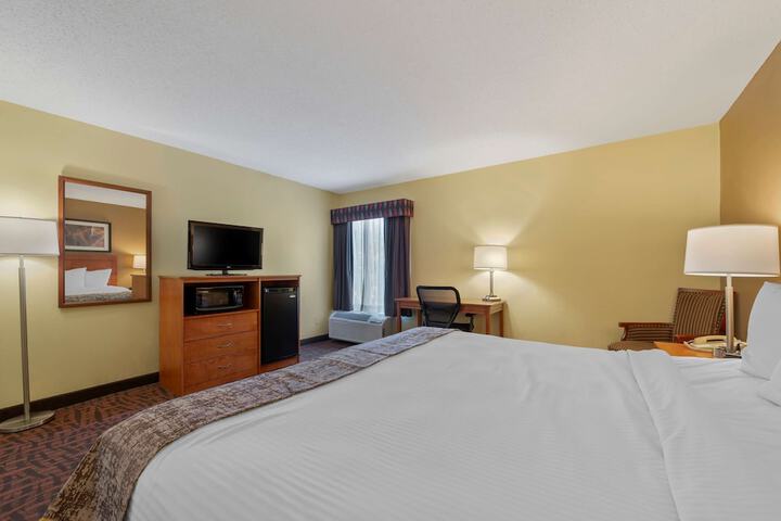 Room 15 of 27