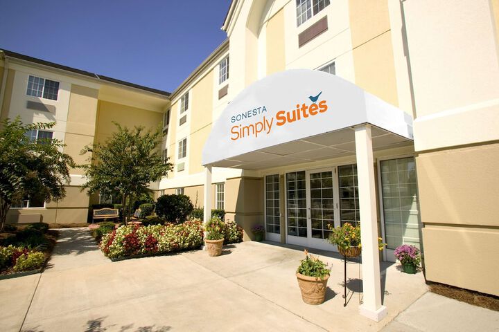 Hotel 2 of 24