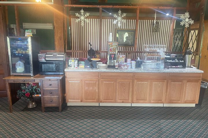 Santas Lodge and Resort