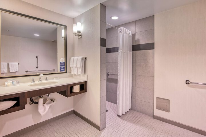 Hilton Garden Inn Irvine / Orange County Airport