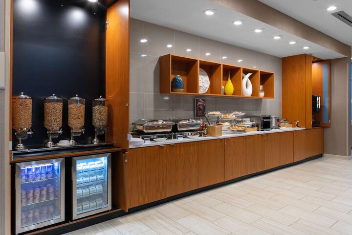Breakfast/Coffee Service 23 of 28