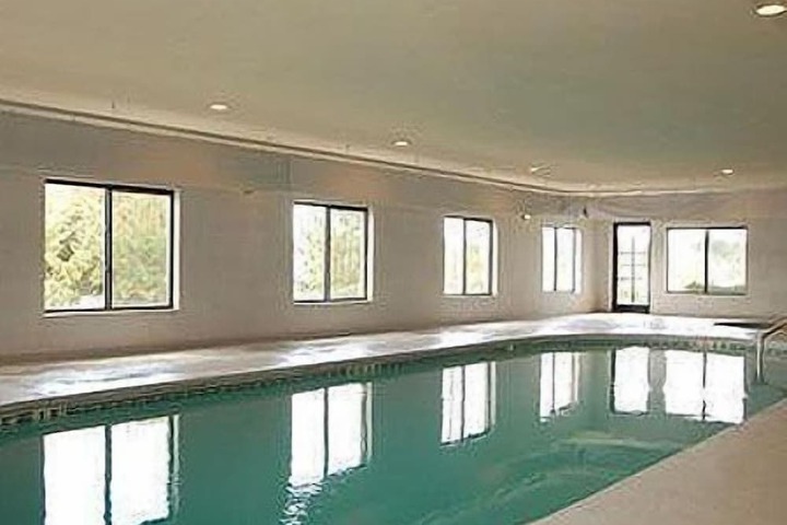 Pool 11 of 45