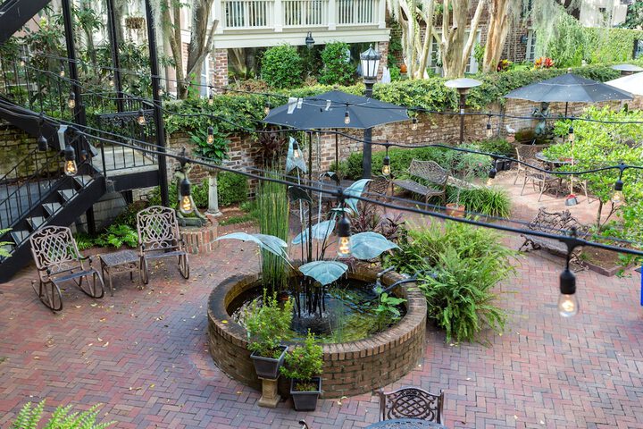 Hotel Exterior 157 of 166