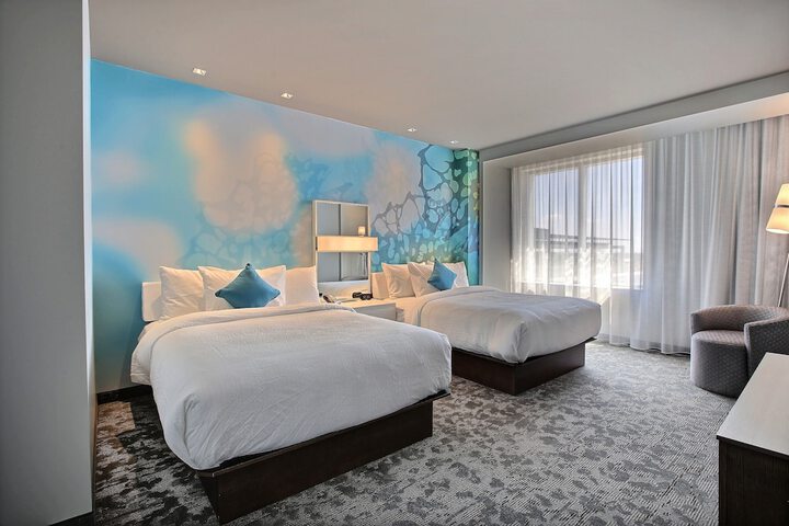 Room 12 of 42