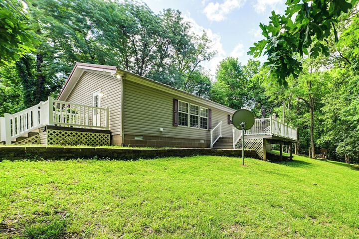 Kuttawa Vacation Rental w / Smart TV Near Marinas!