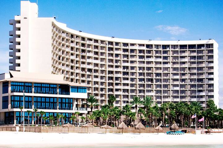 Holiday Inn Resort Panama City Beach by IHG