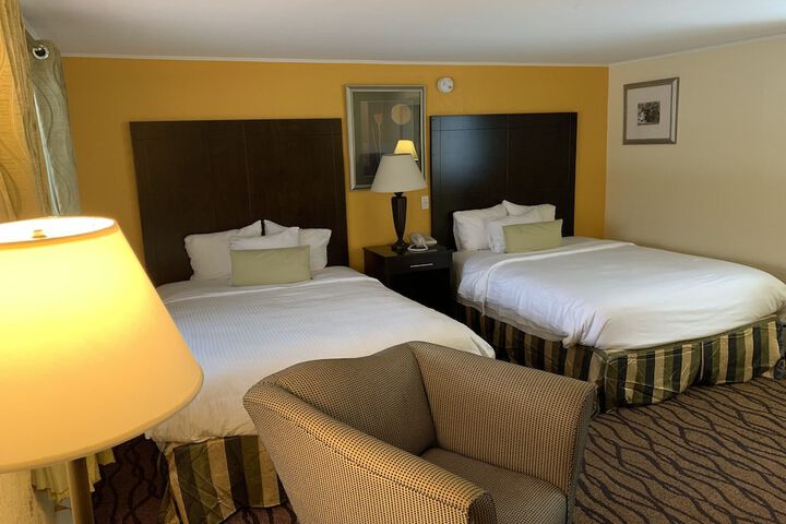 Four Winds Country Motel