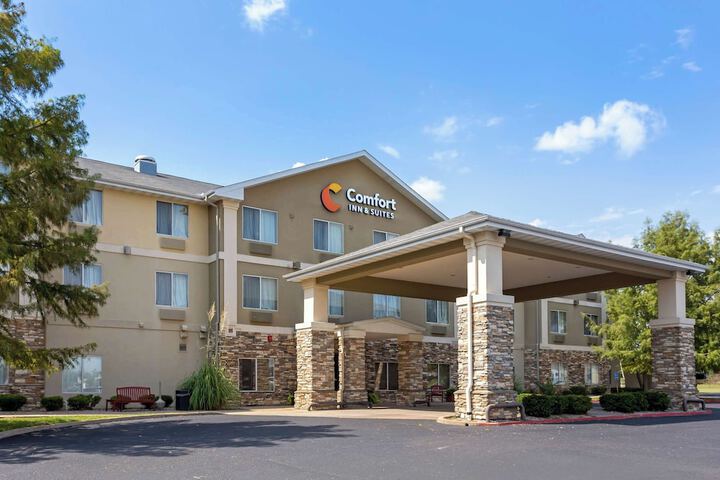 Comfort Inn & Suites Pittsburg KS