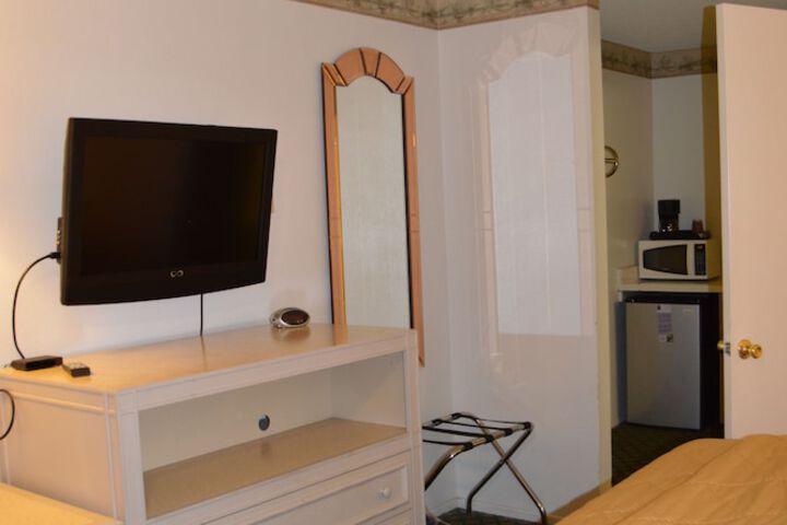 Room 18 of 41