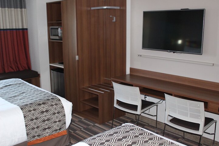 Room 22 of 59