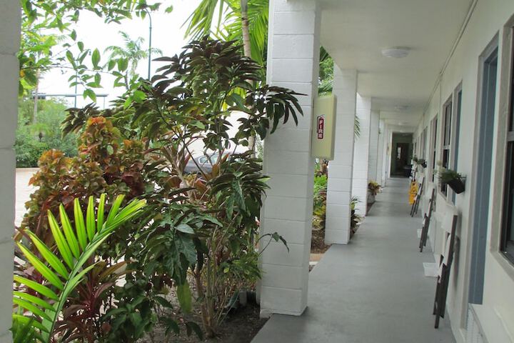 Hotel 5 of 51