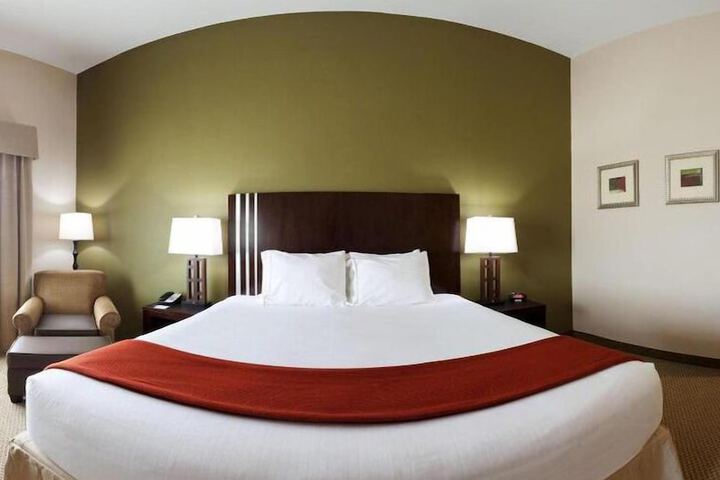 Holiday Inn Express Lake Wales N-Winter Haven by IHG
