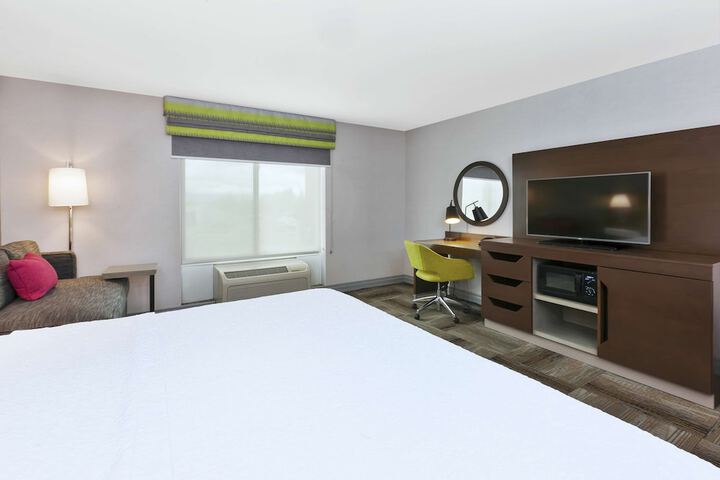 Room 37 of 51