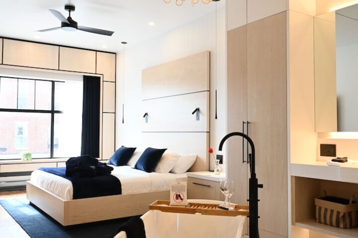 Room 48 of 110