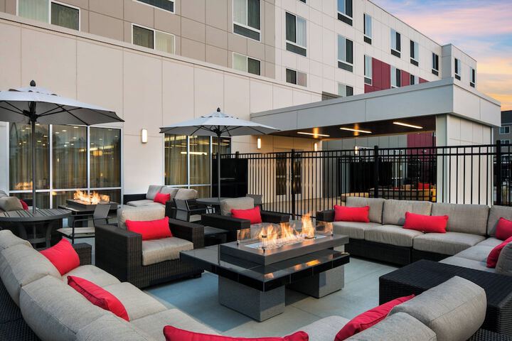 Courtyard by Marriott Pullman