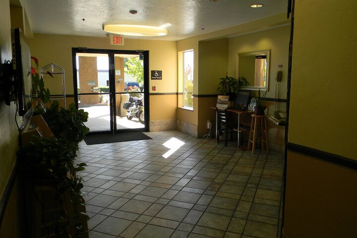 Hotel Interior 22 of 68