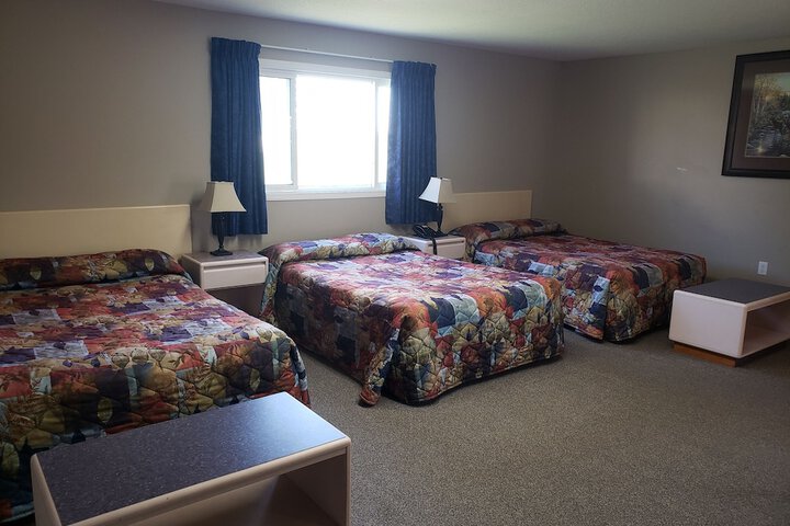 Room 13 of 23