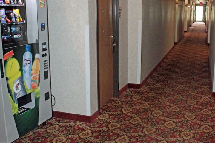 Hotel Interior 7 of 33