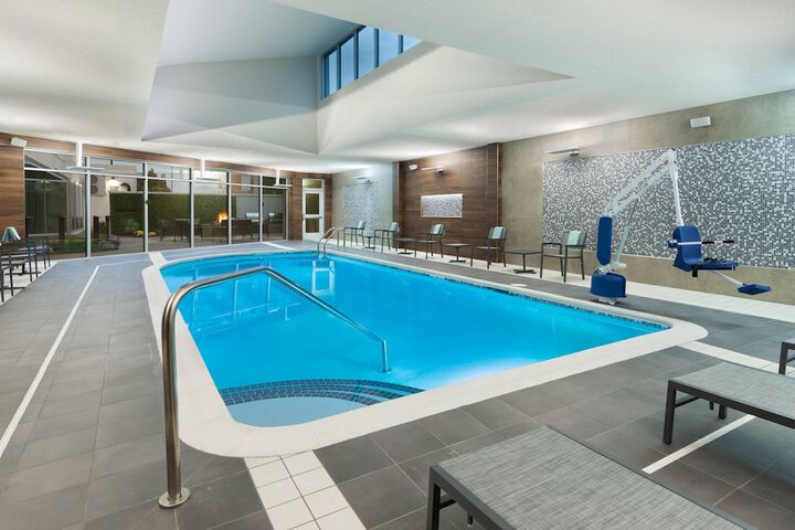 Pool 4 of 42