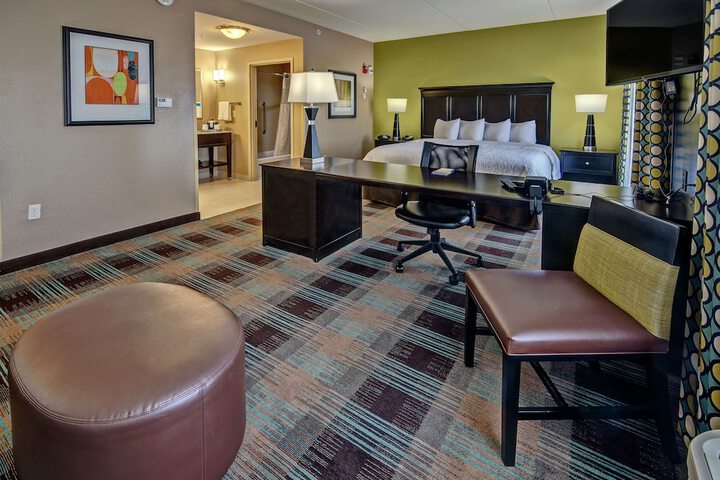 Room 36 of 48