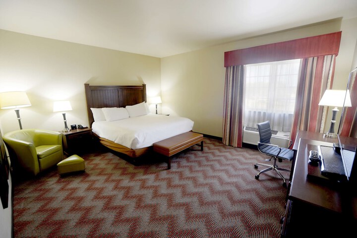 Room 9 of 35