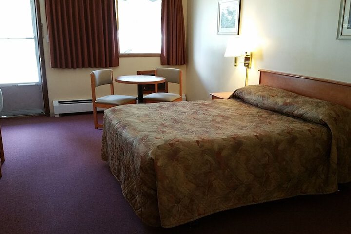 Room 17 of 29