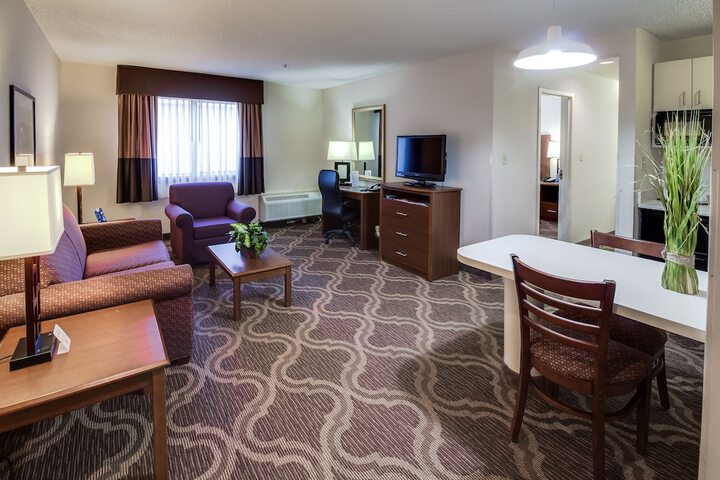Room 18 of 37