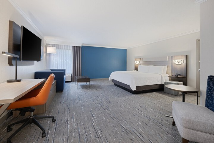 Room 20 of 53