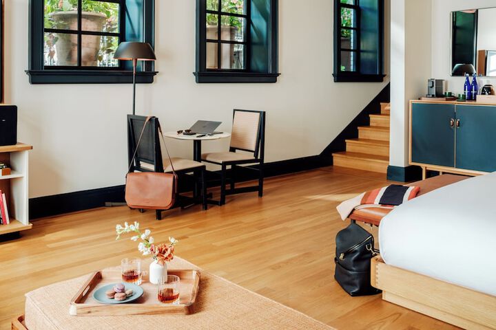 Shinola Hotel