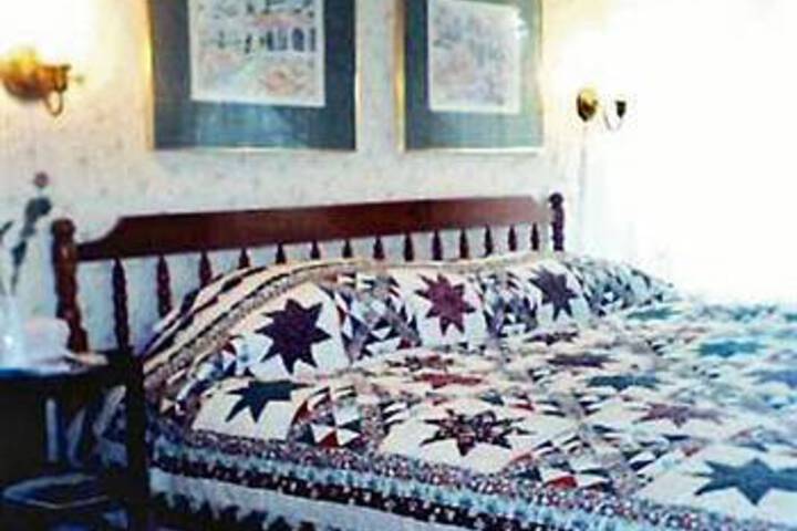 Nichols Guest House B & B
