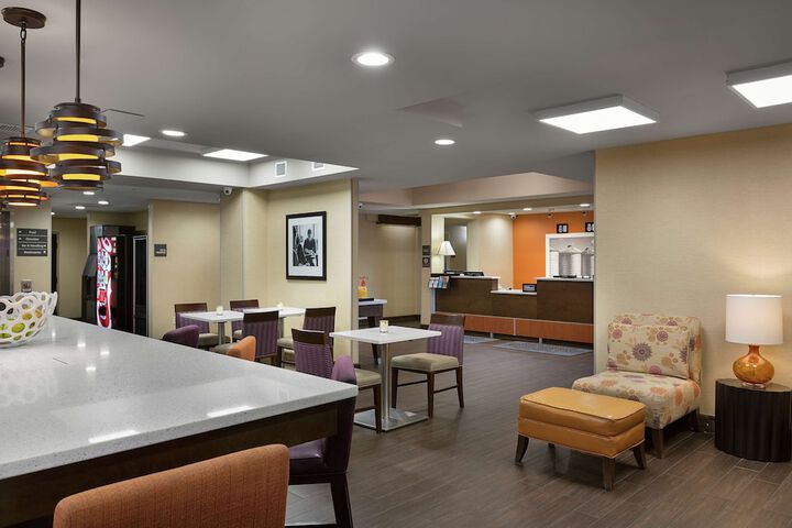 Hampton Inn Greenville / Travelers Rest