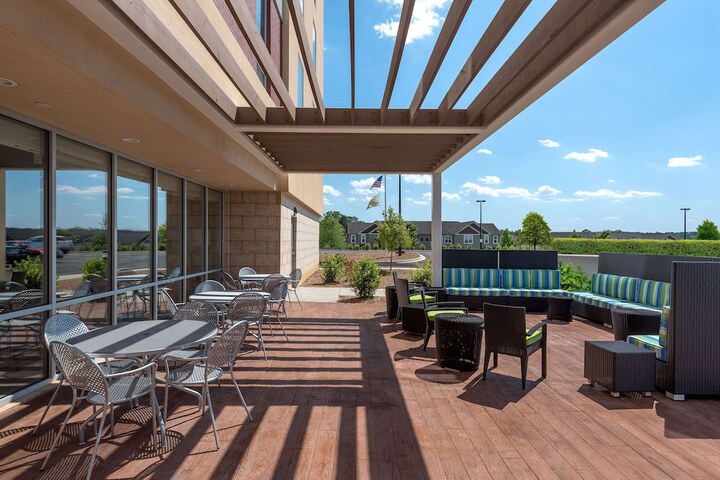 Terrace/Patio 28 of 33