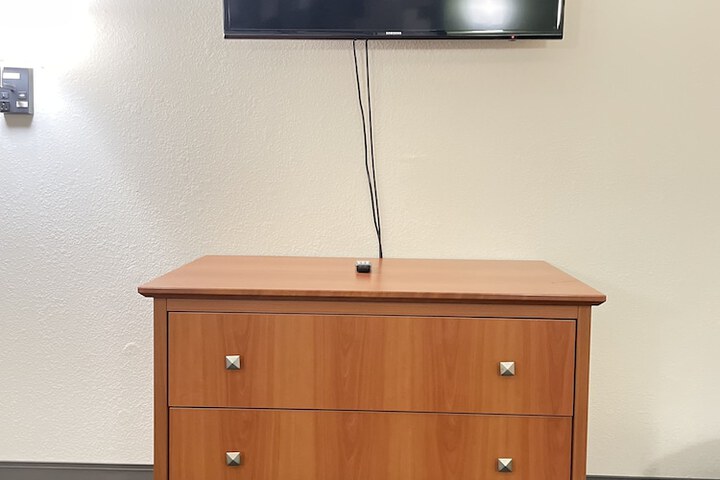 Room 9 of 30