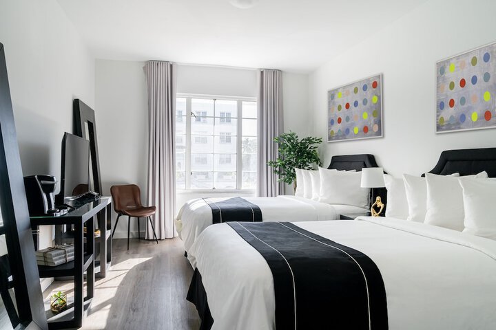 Room 25 of 35