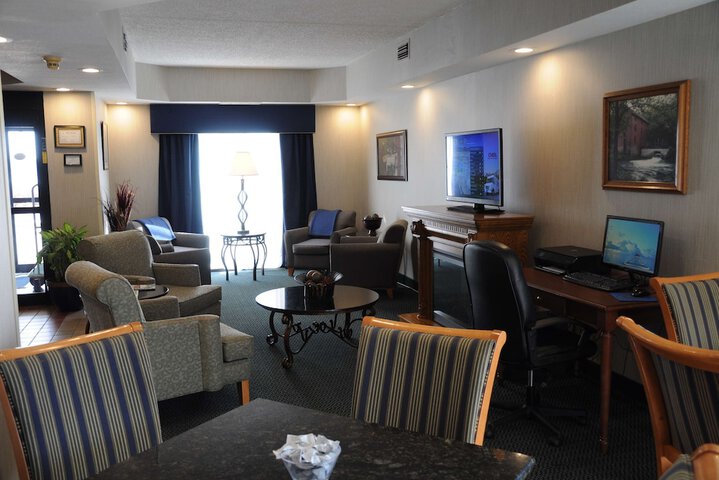 Hotel Interior 11 of 33