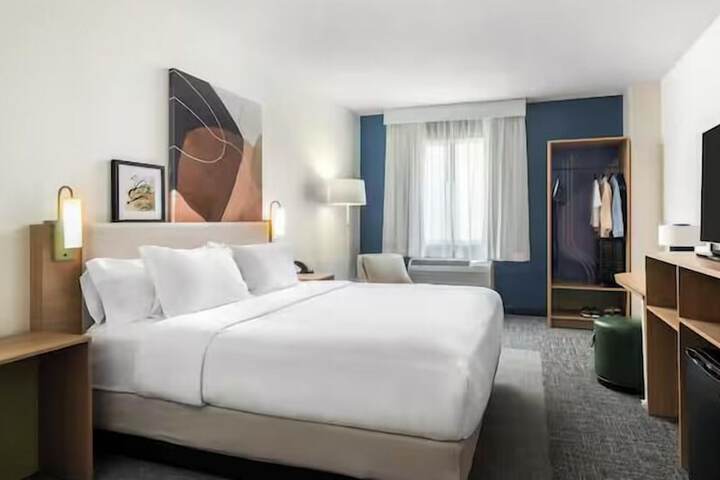 Spark by Hilton Oxford