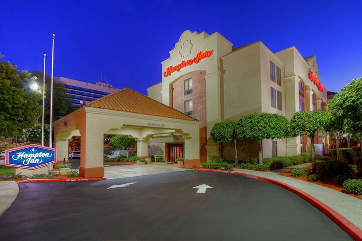 Hotel 2 of 27