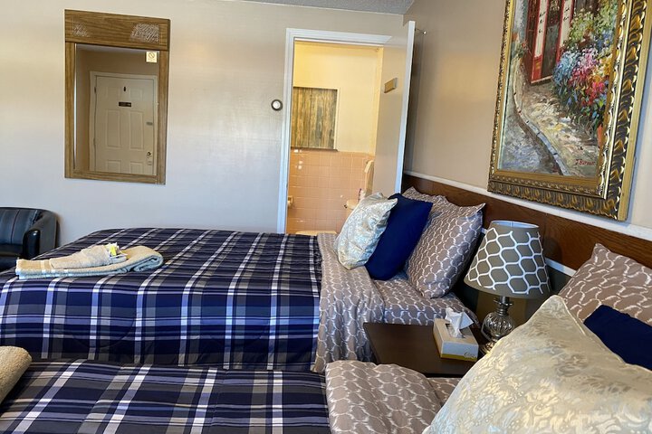 Room 114 of 177