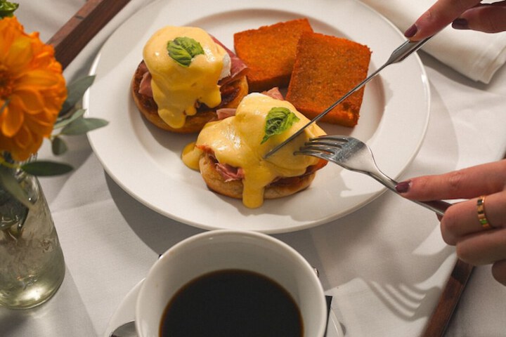 Breakfast/Coffee Service 59 of 68