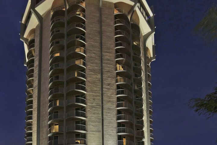 Hotel 2 of 49