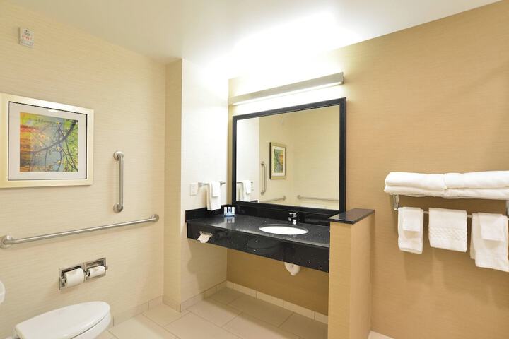 Fairfield Inn & Suites by Marriott Eau Claire Chippewa Falls