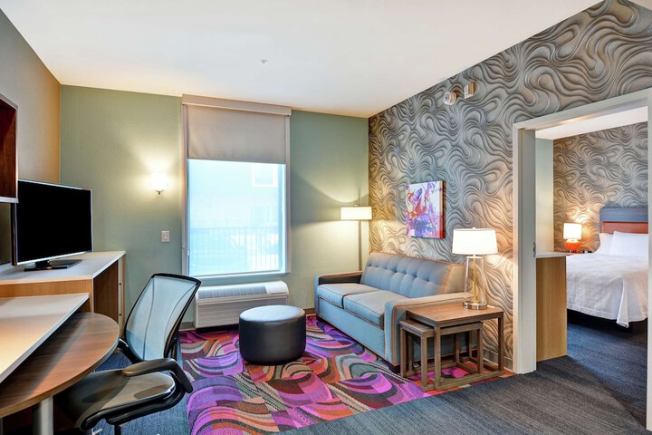 Room 27 of 44