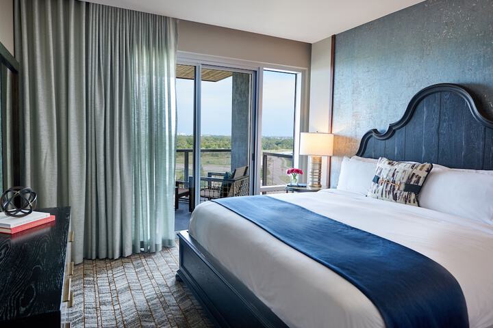 The Stella Hotel Autograph Collection