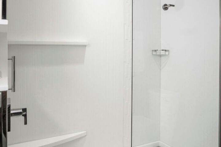Room 21 of 50