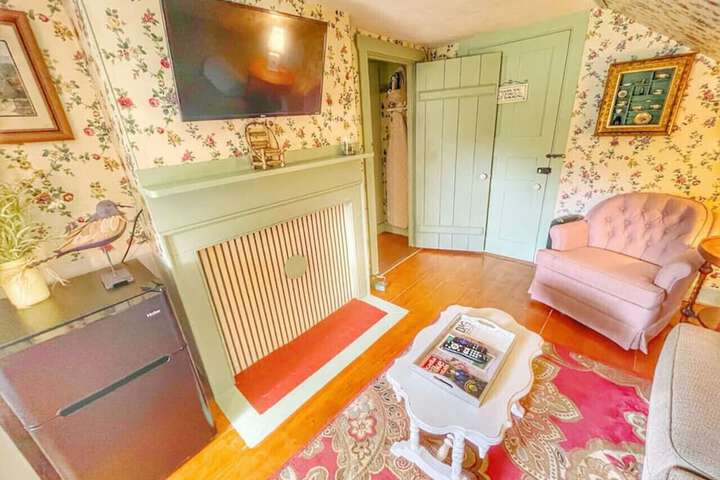 Open Hearth Inn