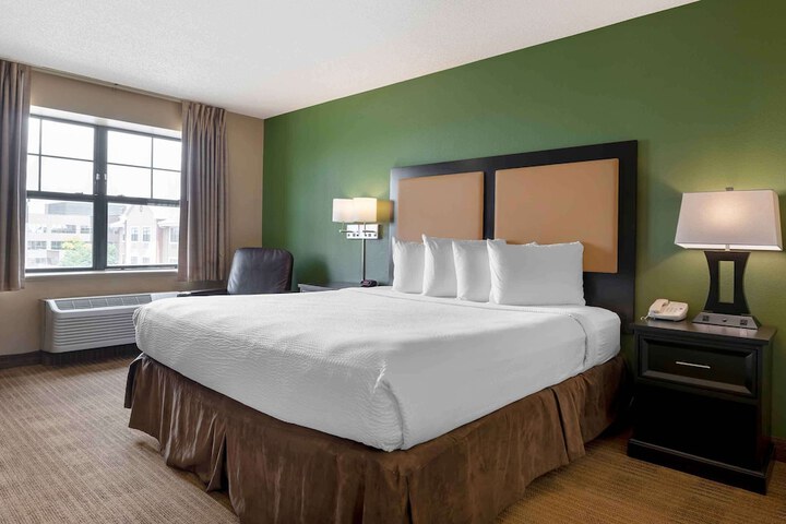 Extended Stay America Select Suites Chicago OHare