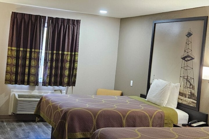 Room 29 of 53
