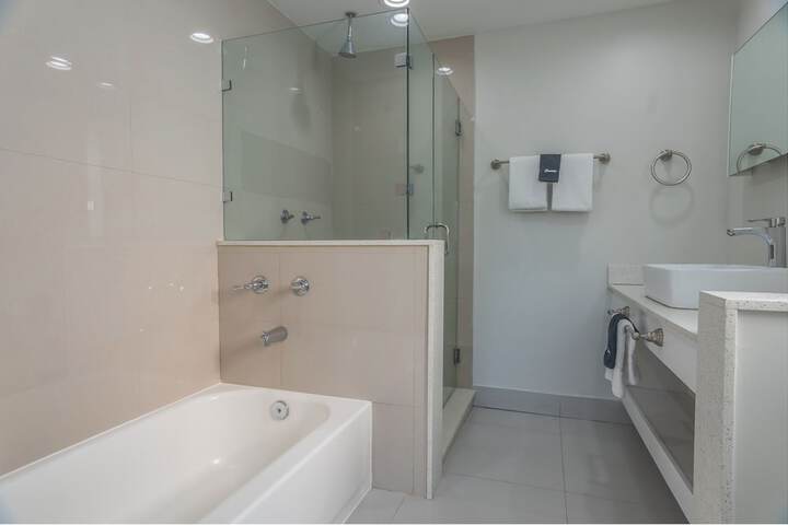 Room 10 of 41