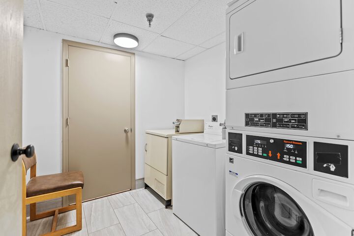 Nisswa Hotel and Suites